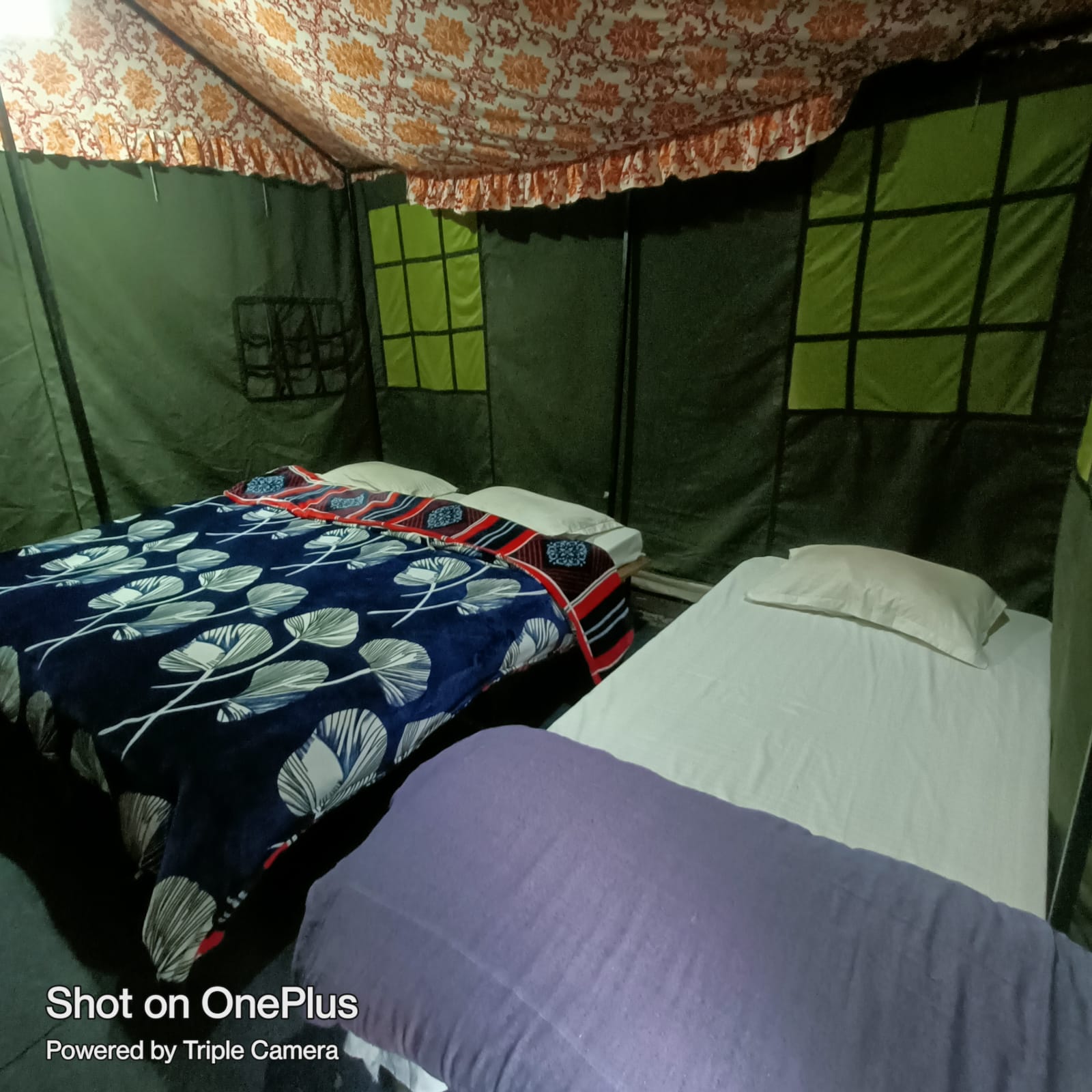 Riverside Swiss Camp & Cottage 